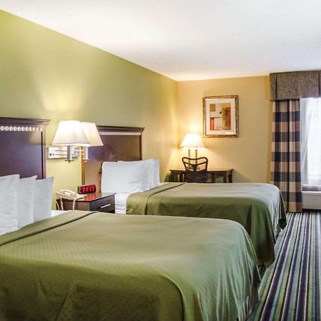 Quality Inn & Suites Medina - Akron West Zewnętrze zdjęcie
